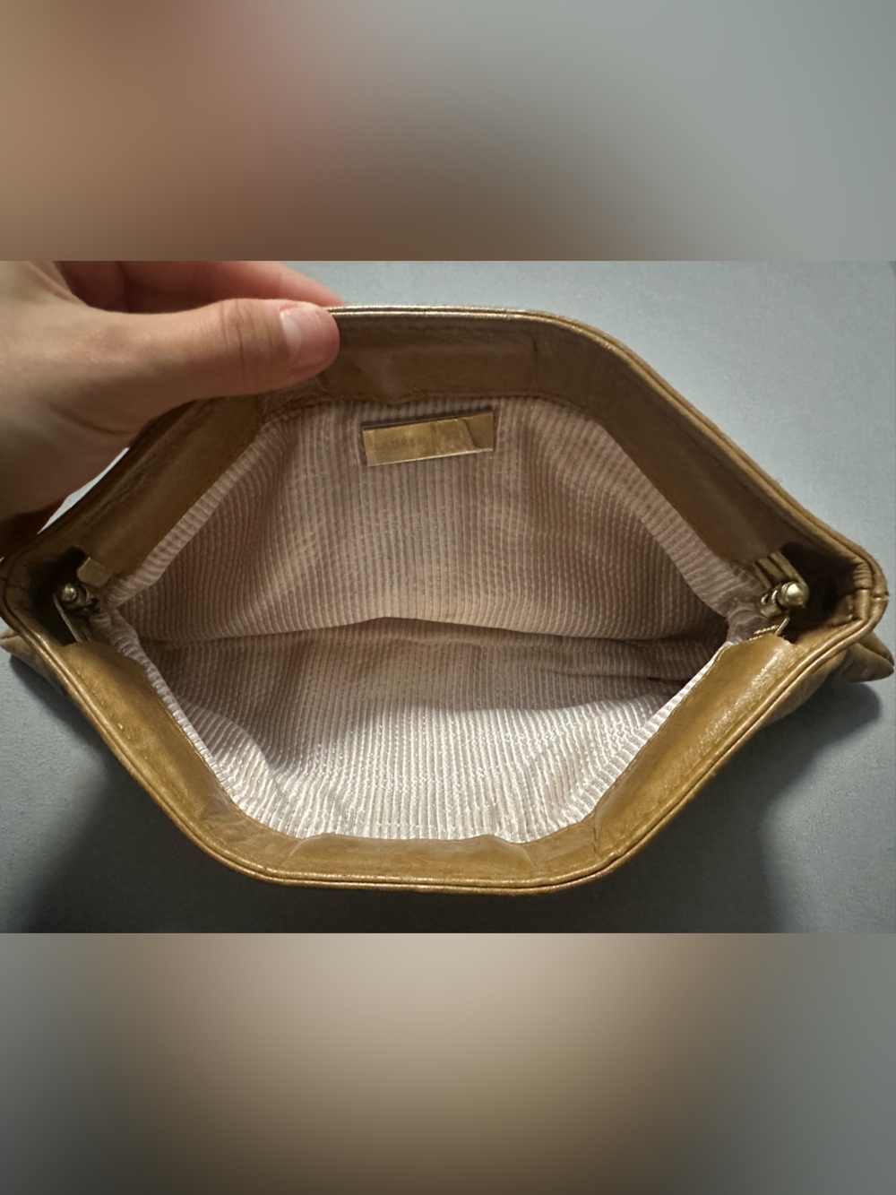 π€ Lauren Merkin Louise Light Brown Leather Clutch - Picture 7 of 9